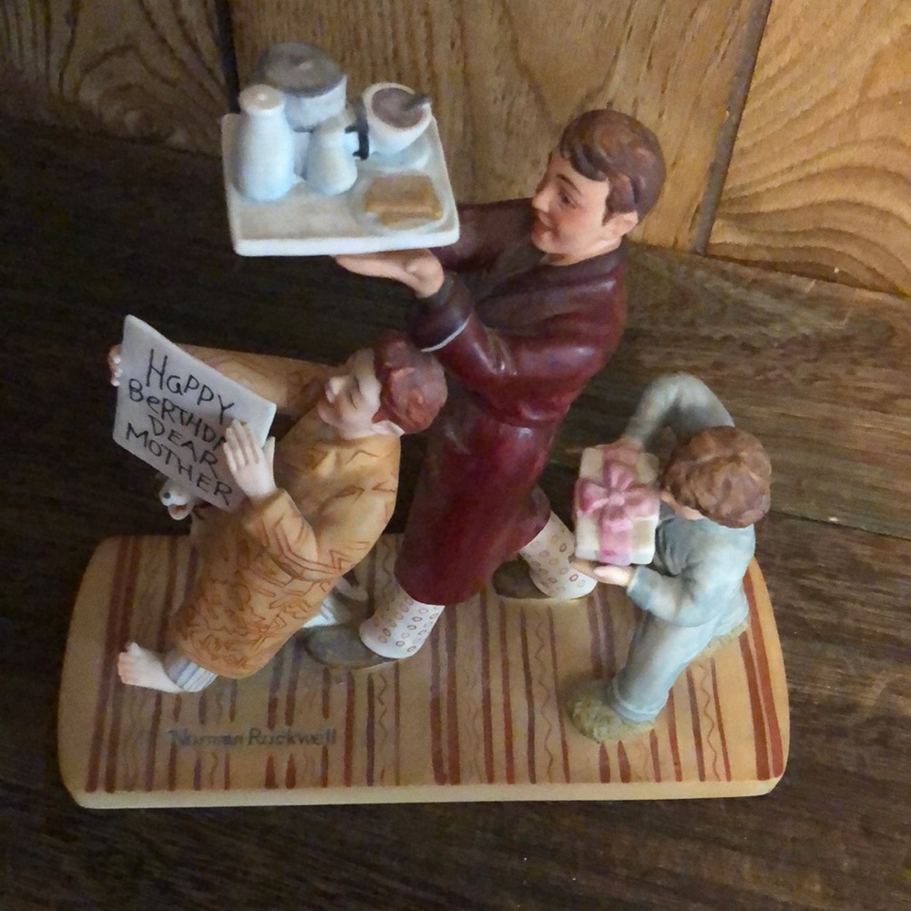 Norman Rockwell Figurine with Family Scene/Happy Birthday Mother